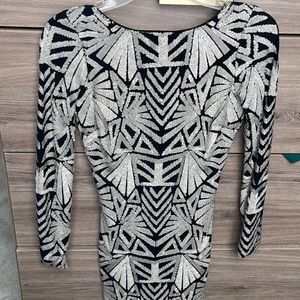 Dress The Population long sleeved cocktail dress!